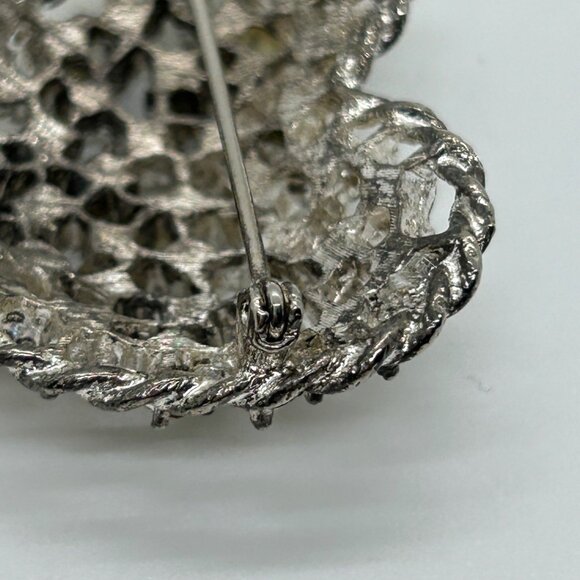 Silver-tone Rhinestone Heart Brooch Vintage Mid-Century Glamour Retro Gift - Picture 13 of 16